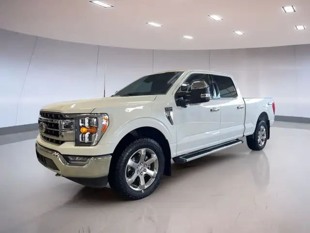2022 Ford F-150 LARIAT 4WD SuperCrew 6.5' Box in Cars & Trucks in Moose Jaw - Image 2