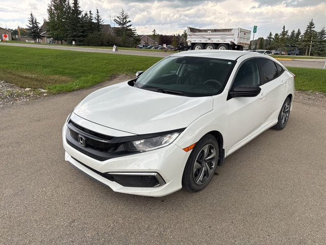 2019 Honda Civic DX Manual in Cars & Trucks in Calgary - Image 4