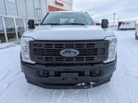 2023 Ford Super Duty F-550 DRW XL 4WD Crew Cab 203" WB 84" CA, 12FT Deck, Remote Start, Running Boar... (image 6)