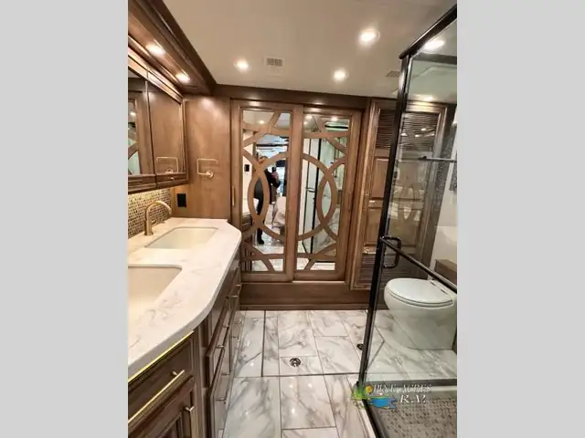 2023 Entegra Coach Cornerstone 45B 605 h.p. 26K Miles in RVs & Motorhomes in Moncton - Image 57