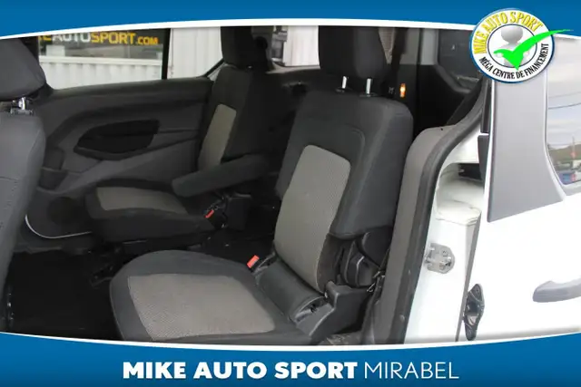 2019 Ford Transit Connect Wagon XL avec 2 portes coulissantes et in Cars & Trucks in Laval / North Shore - Image 12
