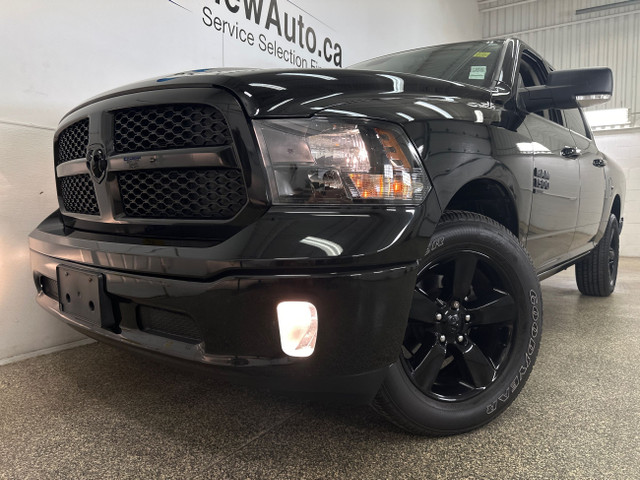 2023 RAM 1500 Classic SLT SLT/CREW/4WD/NAVI/35KM/DIRECT OFF R... in Cars & Trucks in Belleville - Image 4