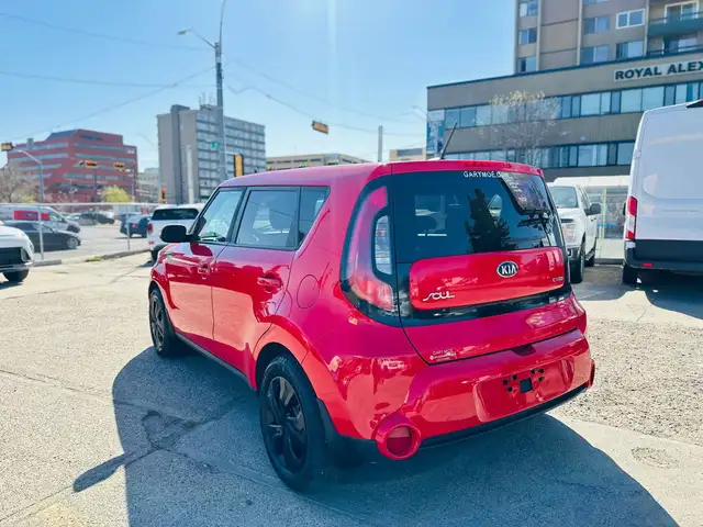 2016 KIA Soul Plus in Cars & Trucks in Edmonton - Image 5