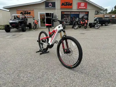 Available at our Agnus location Our top-spec G Trail bike is even more capable, even more efficient,...