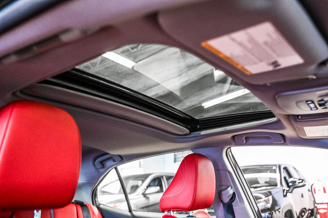 2023 Toyota Camry Hybrid XSE | Cuir | Mags | Toit | A/C | Carpla in Cars & Trucks in City of Montréal - Image 4