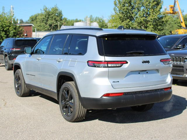 2025 Jeep Grand Cherokee L Altitude 4x4, Sunroof, Trailer Tow in Cars & Trucks in Calgary - Image 3