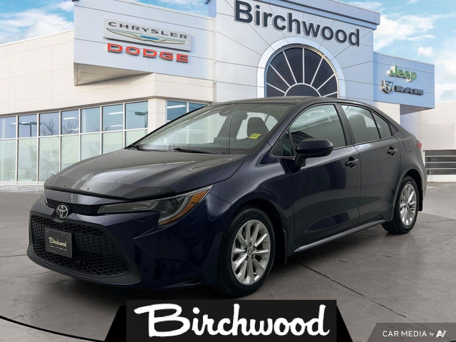 2020 Toyota Corolla LE | Local | One Owner | No Accidents | in Cars & Trucks in Winnipeg