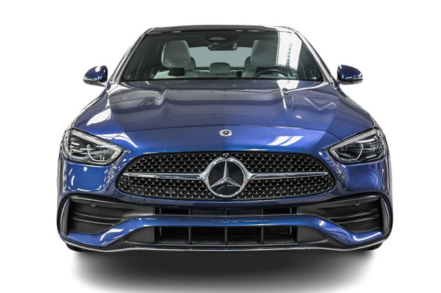 2024 Mercedes-Benz C300 4MATIC Sedan | Exclusive | Night | Toit  in Cars & Trucks in City of Montréal - Image 2