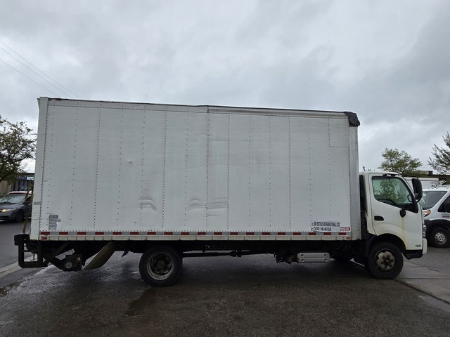 2015 Hino 195 195 - 20Ft Box - Diesel - AS IS SPECIAL in Cars & Trucks in City of Toronto - Image 4