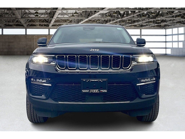  2023 Jeep Grand Cherokee Limited | Heated Leather | Safety Tech in Cars & Trucks in Mississauga / Peel Region - Image 3
