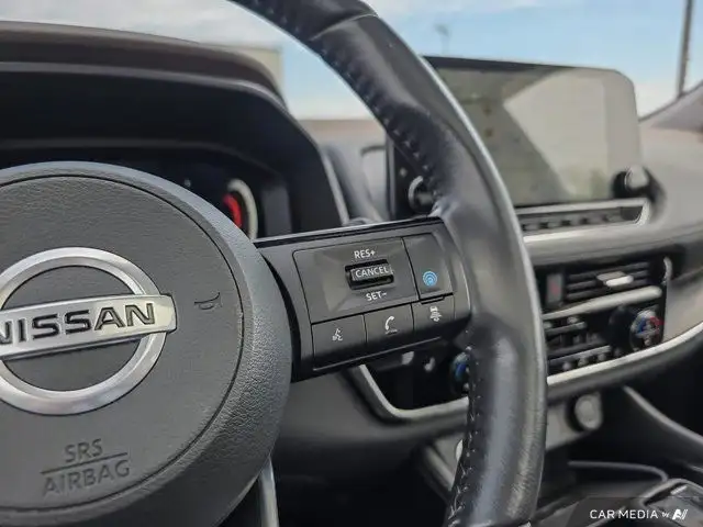 2021 Nissan Rogue Platinum in Cars & Trucks in Ottawa - Image 21