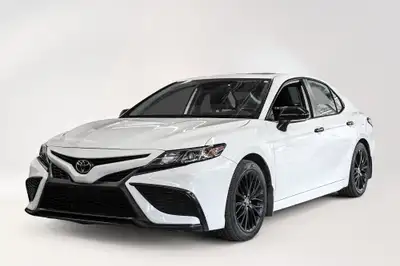 Ce modèle vient équipé avec les éléments suivants ; AWD * Air climatisé * Mags * Toit ouvrant * Blue...