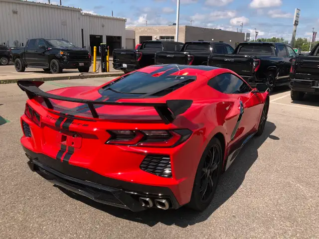 Z51|3LT| coupe 2020 Chevrolet Corvette 3LT dans Autos et camions dans London - Image 9
