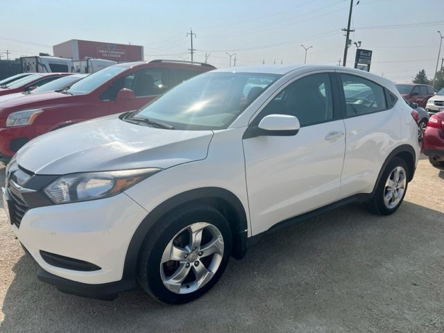 2016 Honda HR-V LX in Cars & Trucks in Winnipeg