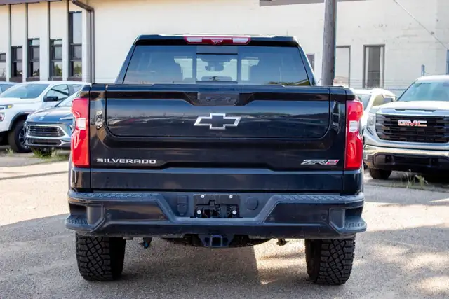 2025 Chevrolet Silverado Short BOX ZR2 1500 3.0L Duramax * GM CE in Cars & Trucks in Edmonton - Image 6