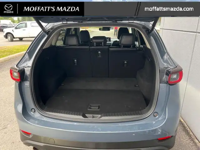 2024 Mazda CX-5 GS SUNROOF - AWD dans Autos et camions dans Barrie - Image 51