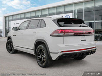 This Volkswagen Atlas Cross Sport has a durable Intercooled Turbo Premium Unleaded I-4 2.0 L/121 eng... (image 5)
