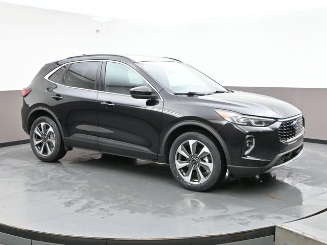 2023 Ford Escape Platinum AWD Power Memory Seats | Remote Start  in Cars & Trucks in Dartmouth