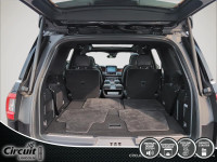 Le Lincoln Navigator Reserve 2021 est un VUS pleine grandeur ultra luxueux, conçu pour accueillir co... (image 6)