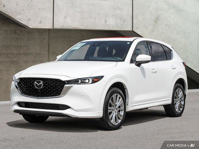 2022 Mazda CX-5 Signature | NO ACCIDENTS | AWD in Cars & Trucks in Hamilton