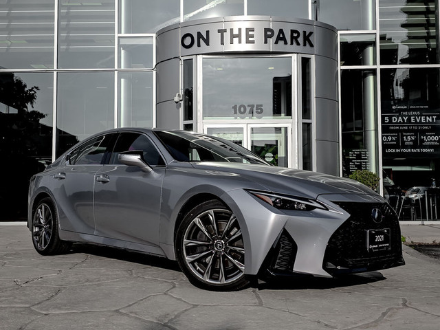 2021 Lexus IS 300 | F-SPORT 2 Pkg | Safety Certified | AWD in Cars & Trucks in City of Toronto - Image 2