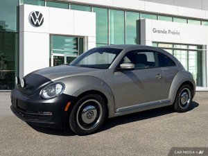 2016 Volkswagen Beetle Classic | Low KM | Navigation | Reverse Cam