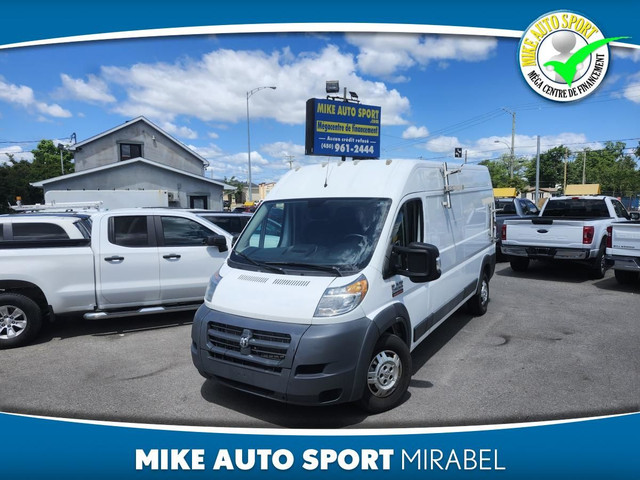 RAM ProMaster fourgonnette utilitaire 2500 toit élevé 159 po 201 in Cars & Trucks in Laval / North Shore