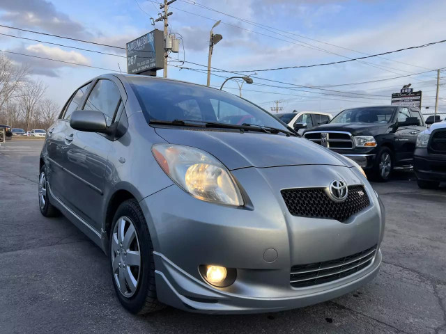 2008 TOYOTA Yaris in Cars & Trucks in Laval / North Shore - Image 2