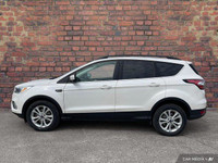 Check out this 2018 Ford Escape SE before it's too late! * This Ford Escape is a Bargain with These... (image 1)