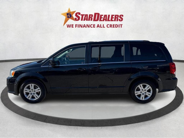 2018 Dodge Grand Caravan Crew Plus NAV LEATHER LOADED WE FINANCE in Cars & Trucks in London - Image 4