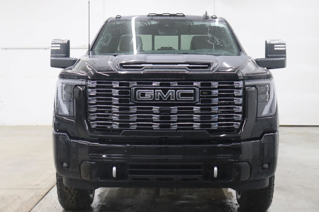 2025 GMC Sierra 2500HD Denali Ultimate in Cars & Trucks in Saskatoon - Image 3
