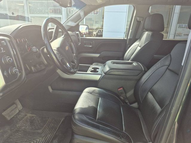 2018 Chevrolet SILVERADO Z71 1500 4WD LT in Cars & Trucks in Red Deer - Image 3