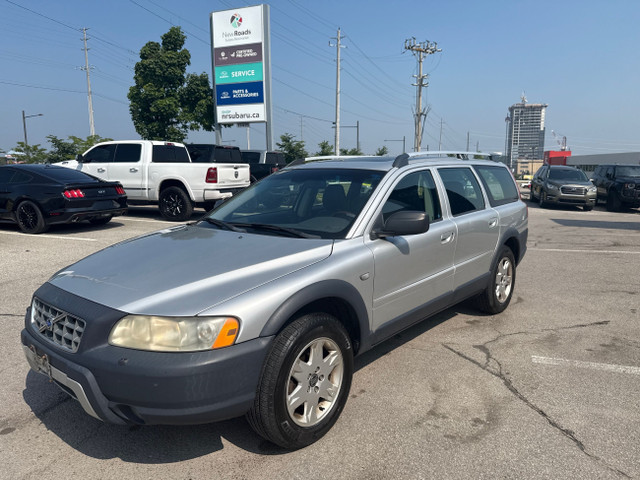 2005 Volvo XC70 2.5T AWD AS IS SPECIAL, You Certify You Save!! in Cars & Trucks in Markham / York Region - Image 4