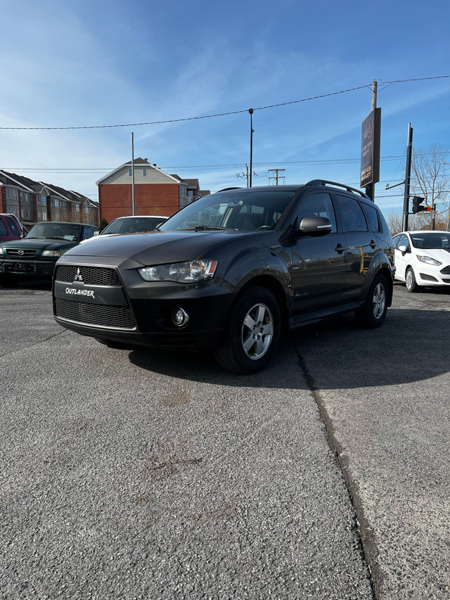 2010 Mitsubishi Outlander LS 4X4 7 PASSAGER in Cars & Trucks in Longueuil / South Shore - Image 2