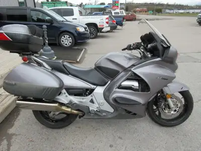 Just in! Clean, well-maintained bike, 140,00km, ready to ride! $3999 cert, plus tax and registration...