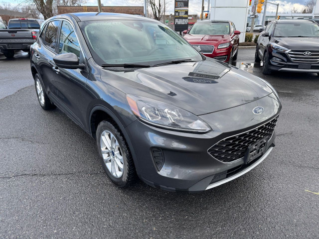 2020 Ford Escape SE in Cars & Trucks in Cornwall