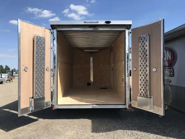2026 LEGACY SERIES LEGACY TANDEM AXLE ALL ALUMINUM ENCLOSED V-NO in Cargo & Utility Trailers in Mississauga / Peel Region - Image 11