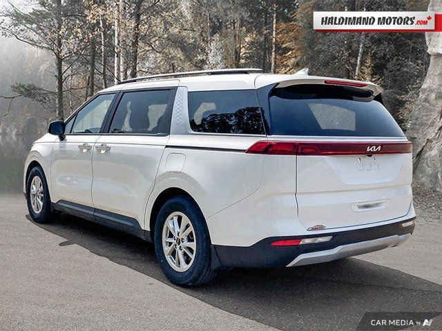 2024 Kia Carnival LX in Cars & Trucks in Hamilton - Image 3