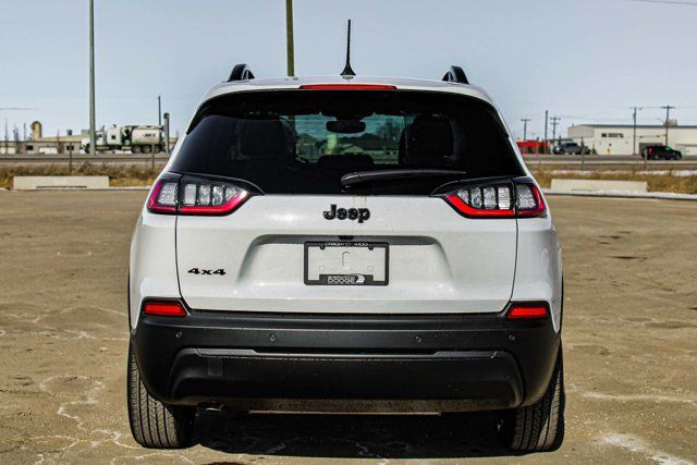  2023 Jeep Cherokee Altitude in Cars & Trucks in Strathcona County - Image 3