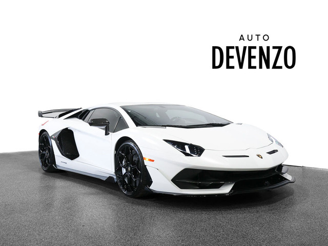 2020 Lamborghini Aventador SVJ Roadster in Cars & Trucks in Laval / North Shore - Image 2