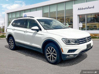 This Volkswagen Tiguan delivers a Intercooled Turbo Regular Unleaded I-4 2.0 L/121 engine powering t... (image 5)