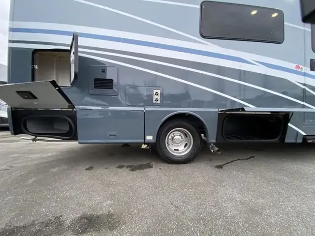 2025 Winnebago View 24D in RVs & Motorhomes in Abbotsford - Image 13