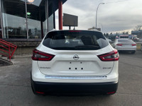 ???? 2022 Nissan Qashqai SV AWD One Owner | No Accidents | Dealer Serviced | Only 60,700 KM! ???? Th... (image 9)