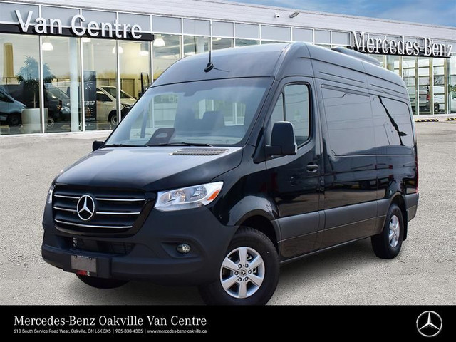 2025 Mercedes-Benz Sprinter Passenger Van in Cars & Trucks in Oakville / Halton Region