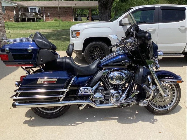 2012 HARLEY-DAVIDSON TOURING ELECTRA GLIDE ULTRA: $123 BW! in Sport Bikes in City of Toronto