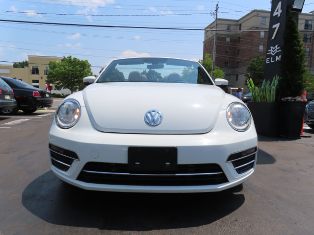 2018 Volkswagen Beetle CONVERTIBLE - Backup Camera - Backup Came in Cars & Trucks in Oakville / Halton Region - Image 3