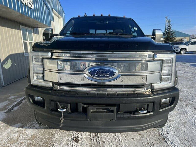 2019 Ford F-350 Super Duty Platinum Power Stroke Diesel 8ft Long in Cars & Trucks in Winnipeg - Image 2