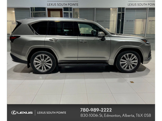 2023 Lexus LX 600 EXECUTIVE VIP AWD in Cars & Trucks in Edmonton - Image 3