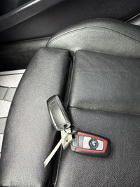 This 2014 BMW 320 is a sleek and reliable sedan that's sure to turn heads. With its stylish white ex... (image 8)
