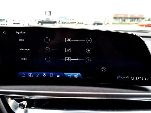 2024 Cadillac LYRIQ Tech Pano Sunroof 33Display Blind Spot Navi in Cars & Trucks in Mississauga / Peel Region - Image 39